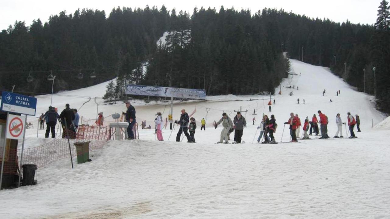 Flora Ski-Slope Studio Apartment Borovets Luaran gambar